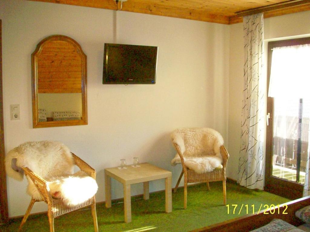 Zum Fliegenden Hollander Hostal Zwiesel Habitación foto
