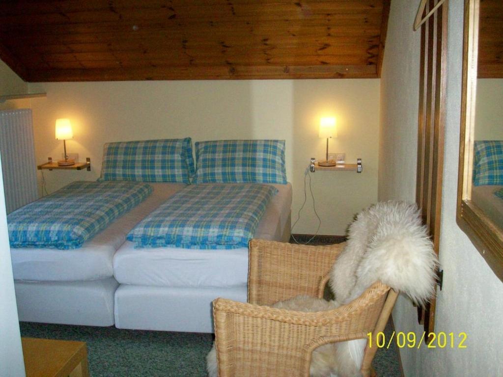Zum Fliegenden Hollander Hostal Zwiesel Habitación foto