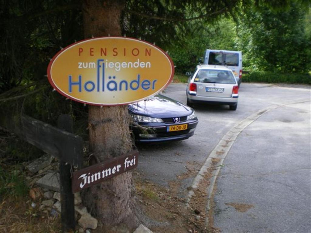 Zum Fliegenden Hollander Hostal Zwiesel Exterior foto