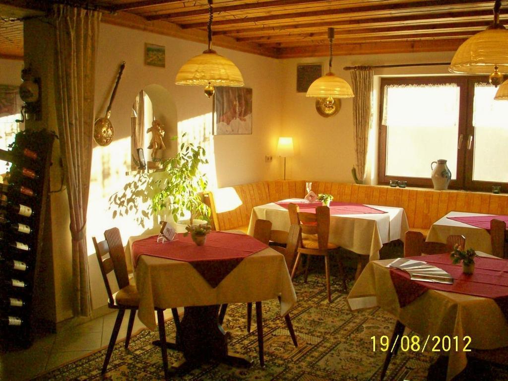 Zum Fliegenden Hollander Hostal Zwiesel Exterior foto